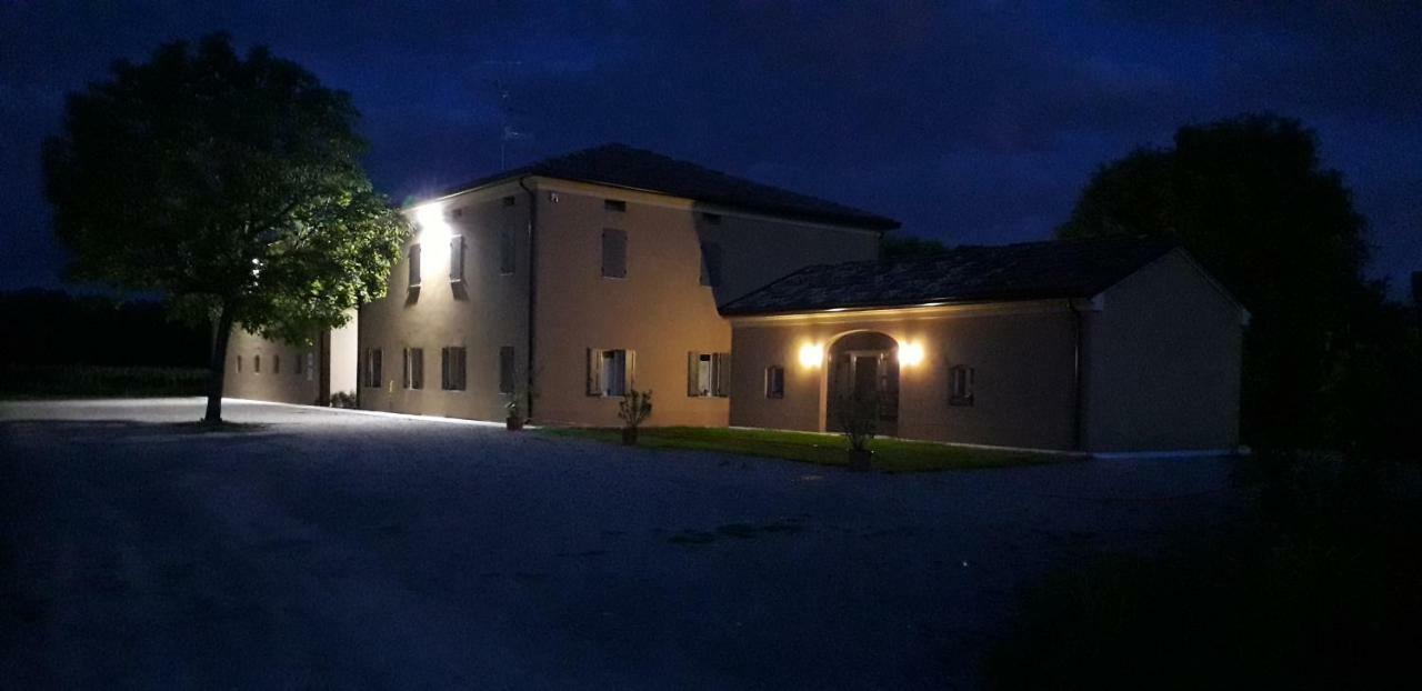 Agriturismo Vitae Fabbrico Exteriör bild